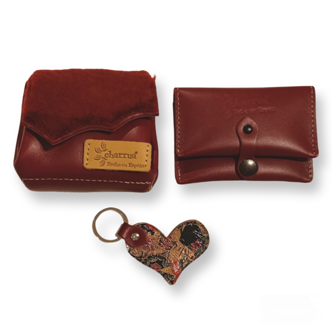 Conjunto Cuca+ llavero+tarjetero Nomada