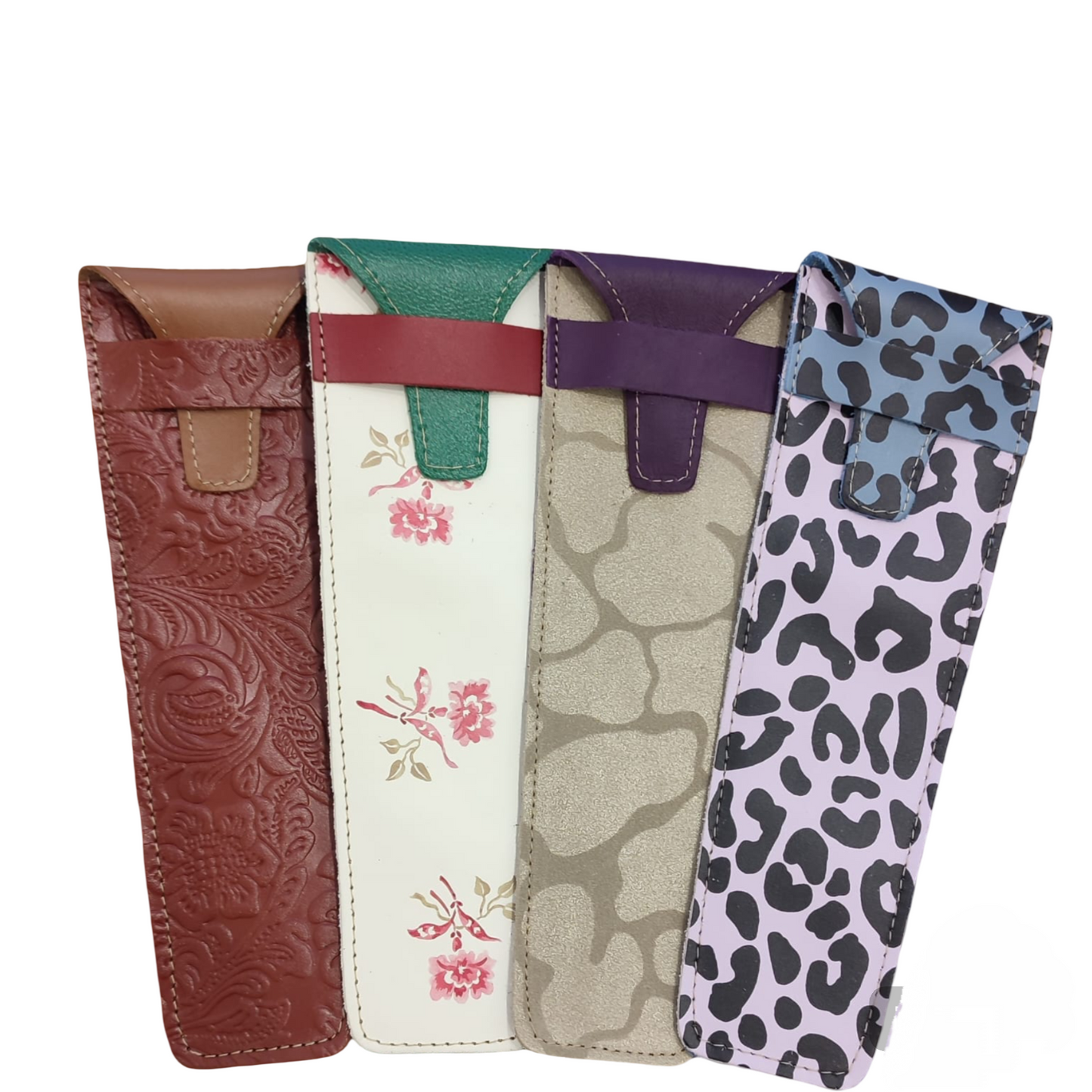 Lote de 4 fundas de abanico.