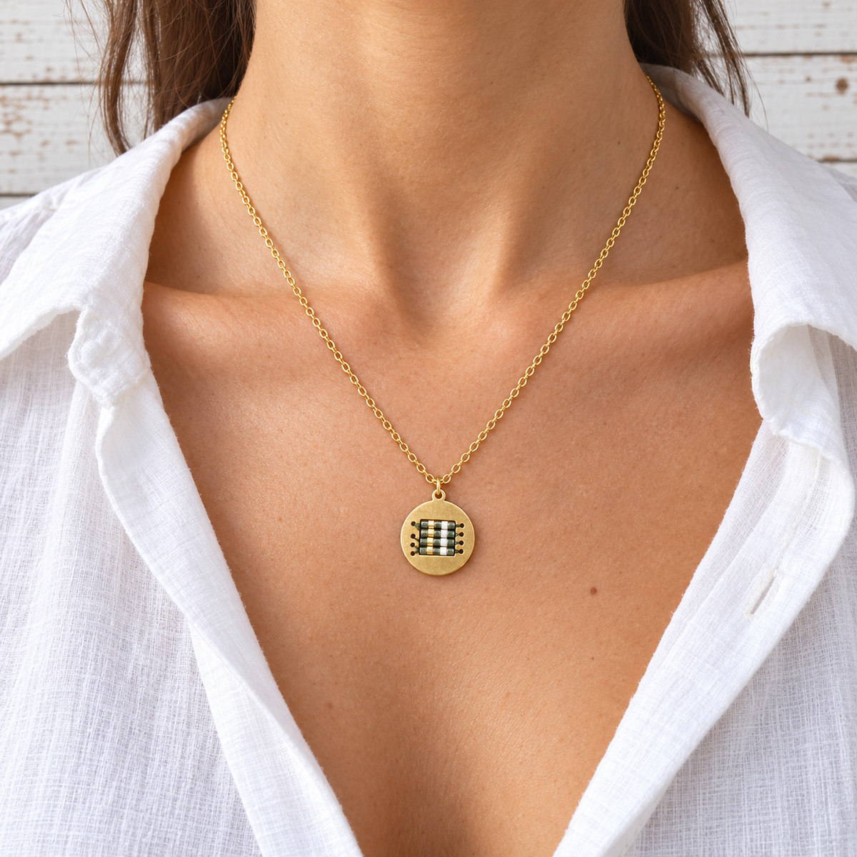 Collar de acero
