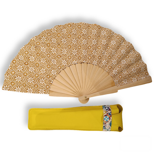 Abanico de corcho+funda de cuero.